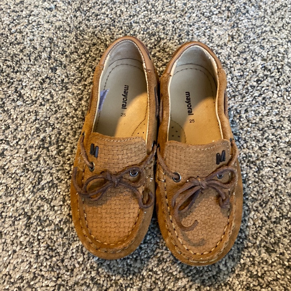 Mayoral Boys Dress Moccasins. EUC. Like new.